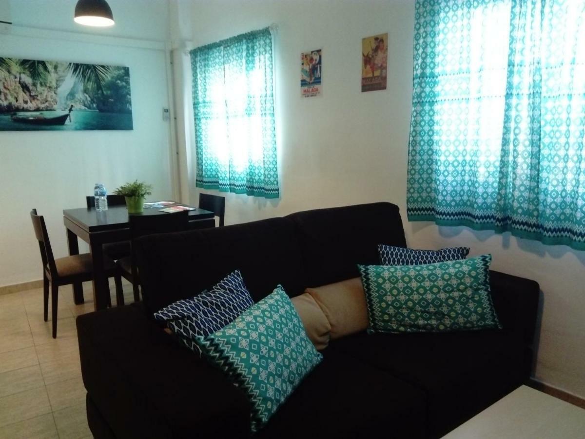 Apartamento Dos Aceras Malaga Zewnętrze zdjęcie