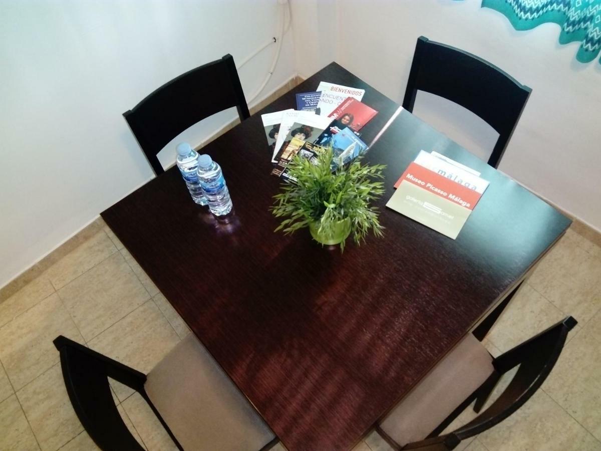 Apartamento Dos Aceras Malaga Zewnętrze zdjęcie